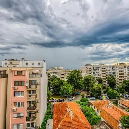شقة Buda High Steps Sunny - 5min To Beach بورغاس